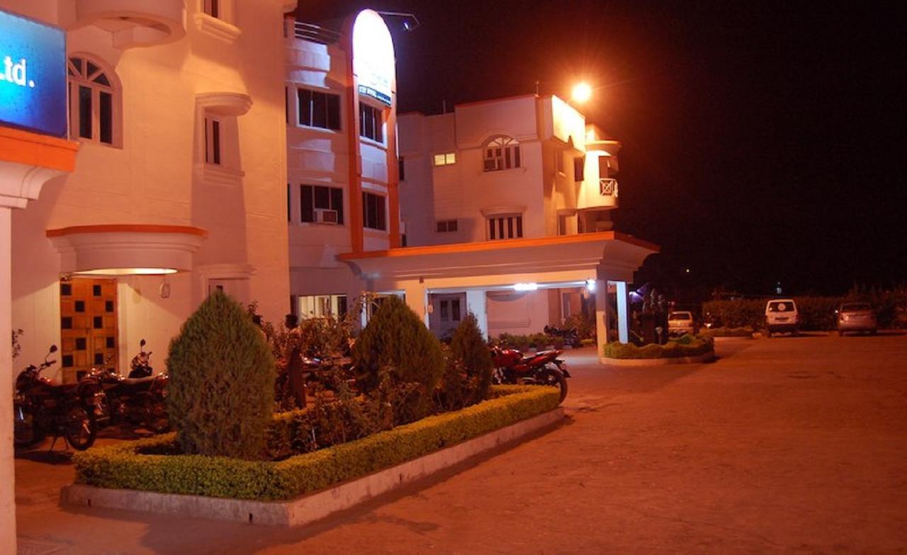 Hotel Sai International Rayagada Exterior foto